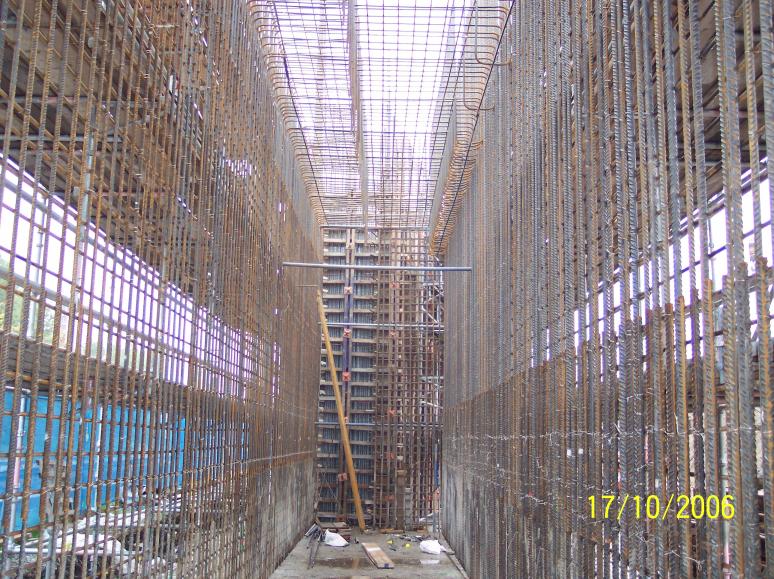 South Abutment - inside the steel cage looking at the wingwall stop end